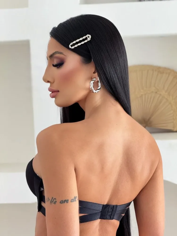 SUTIÃ TOMARA QUE CAIA 3 TIRAS  - Preto - Detalhe