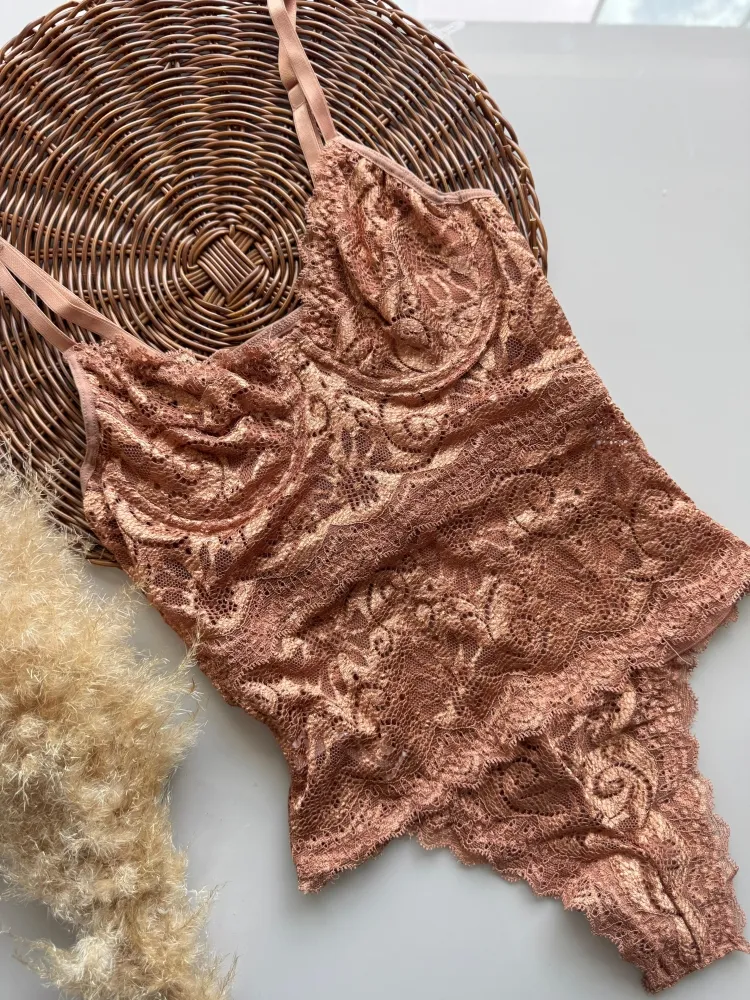 Body s/bojo rendado Silvia  - Mousse