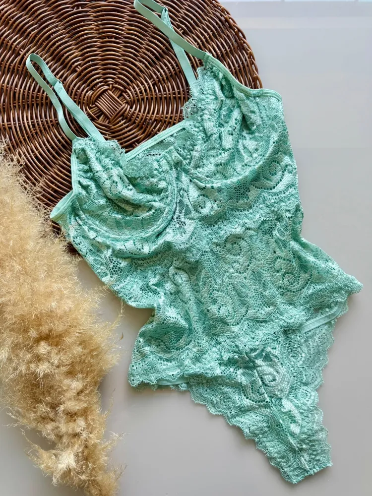 Body s/bojo rendado Silvia  - Verde Teos