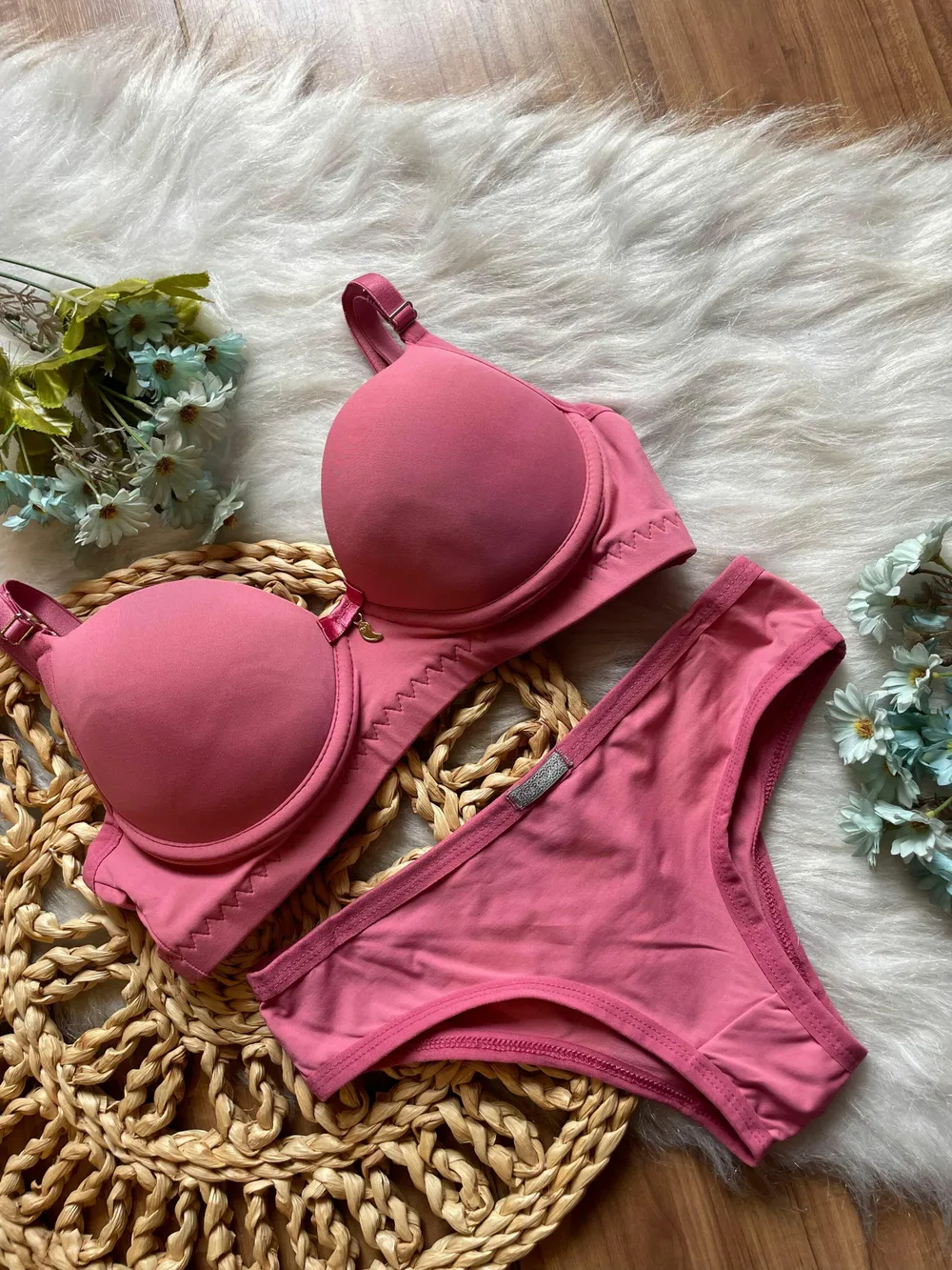 Conjunto Basico Com Pingente 1002 Tanga 3