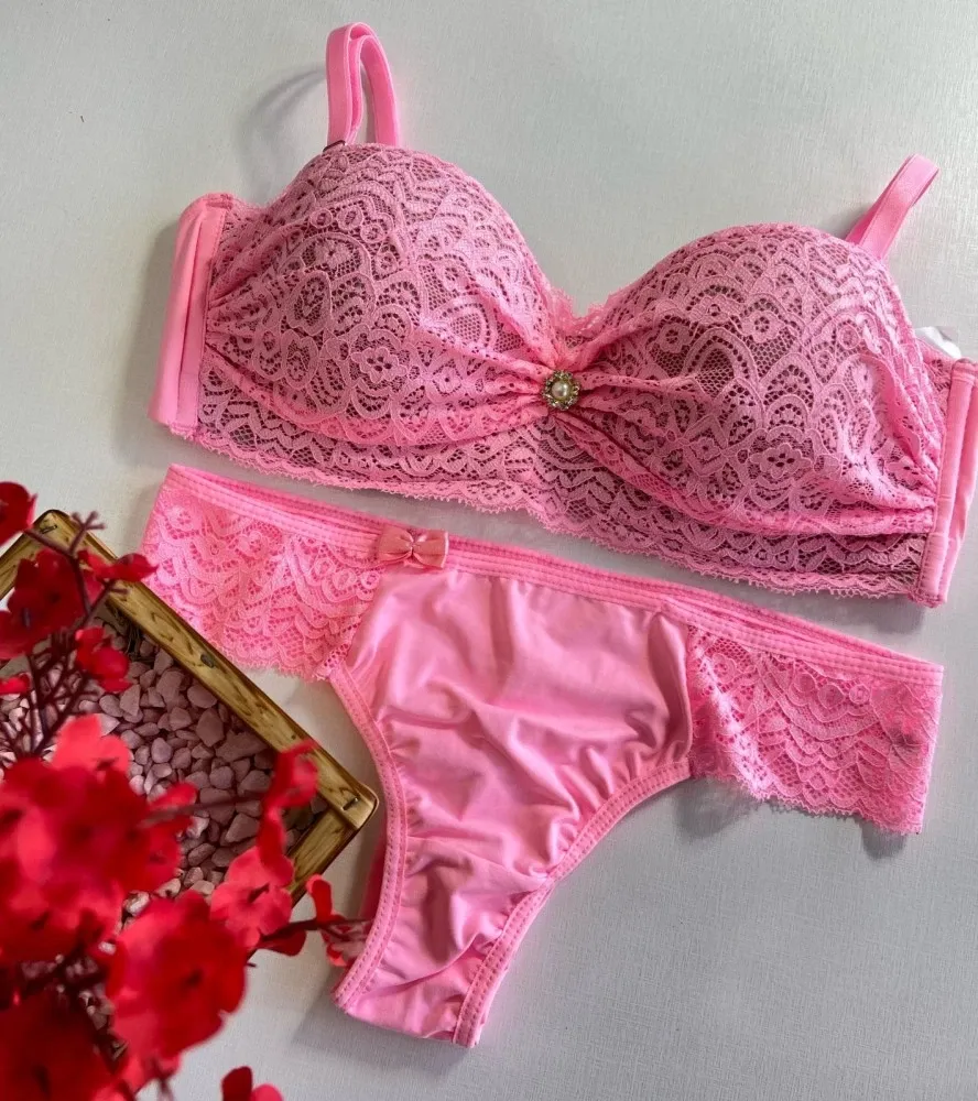 CONJUNTO TOMARA QUE CAIA + ALCINHA ULTRA LUXO BRIELA  - Rosa Chiclete (Rendas Variadas)