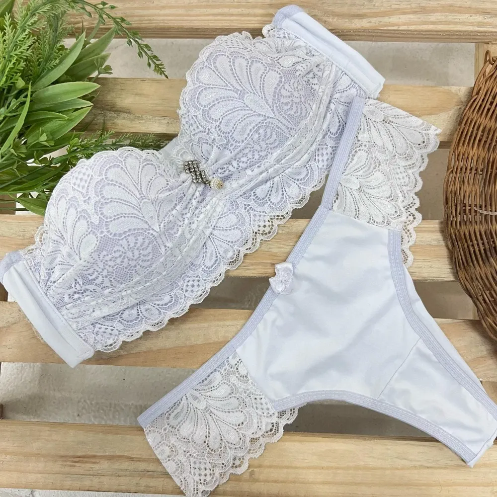 CONJUNTO TOMARA Q/CAIA RENDADO BRIELA  - Branco (Rendas Variadas) - Detalhe