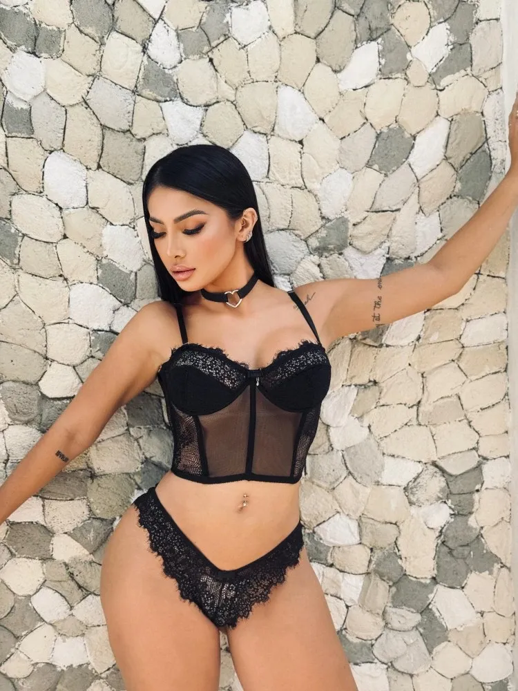 Corselet De Renda Calcinha 11