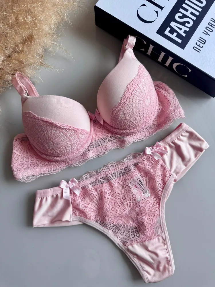 Conjunto Linda Rosa  - Rosa bb (rendas variadas)