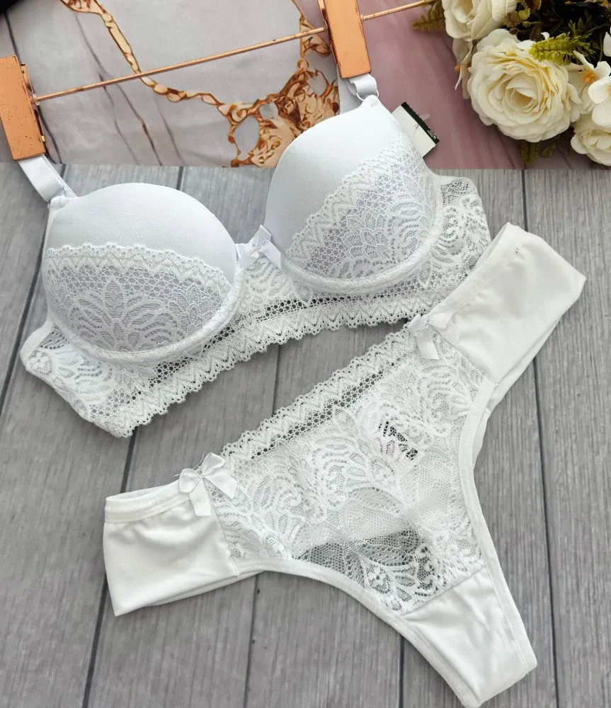 Conjunto Linda Rosa  - Branco (rendas variadas) - Detalhe