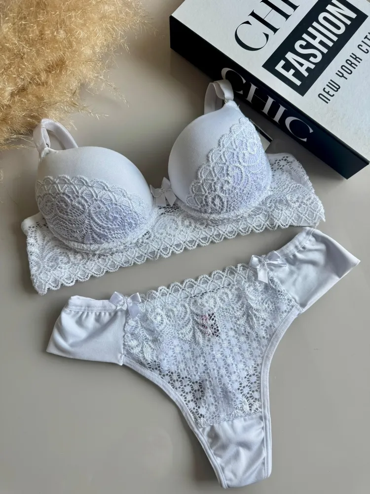 Conjunto Linda Rosa  - Branco (rendas variadas)