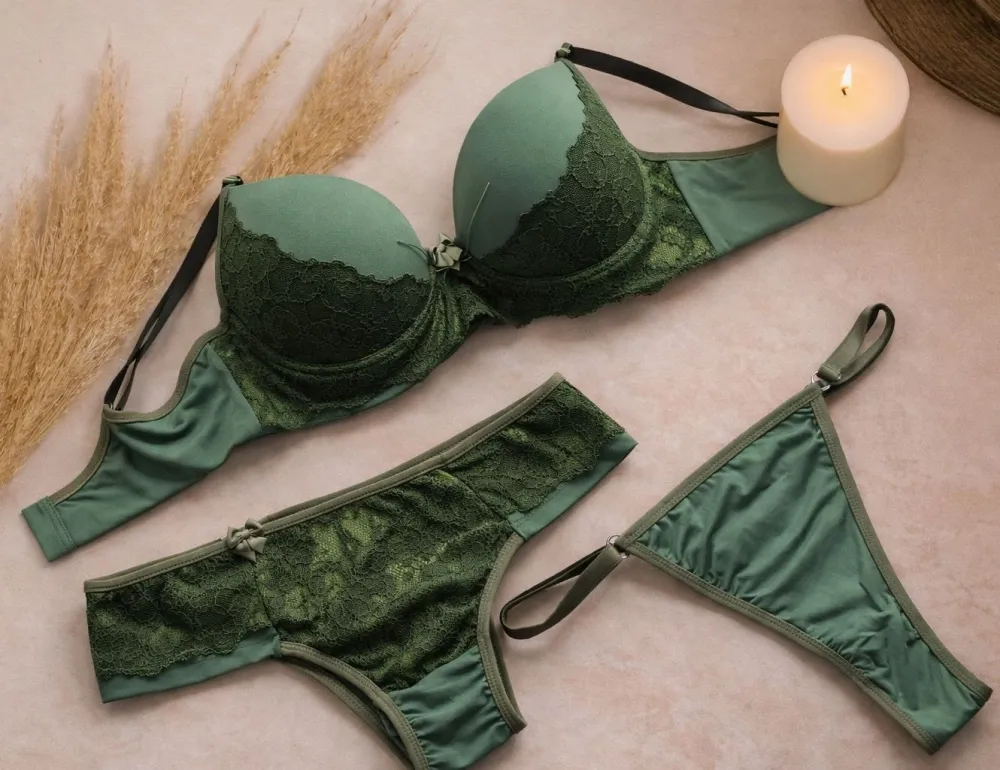 CONJUNTO C/BOJO RENDADO VALESCA  - são 2 calcinhas - Detalhe