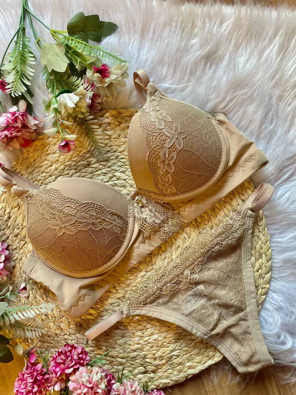 Conjunto Flor De Desejo - Detalhe