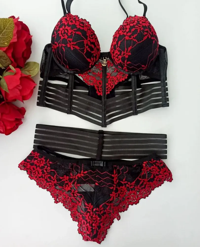 CONJUNTO BARBATANA STEFANI  - Preto c/ vermelho (rendas variadas)