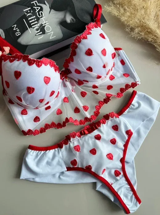 Conjunto C Bojo Sensacao C 4