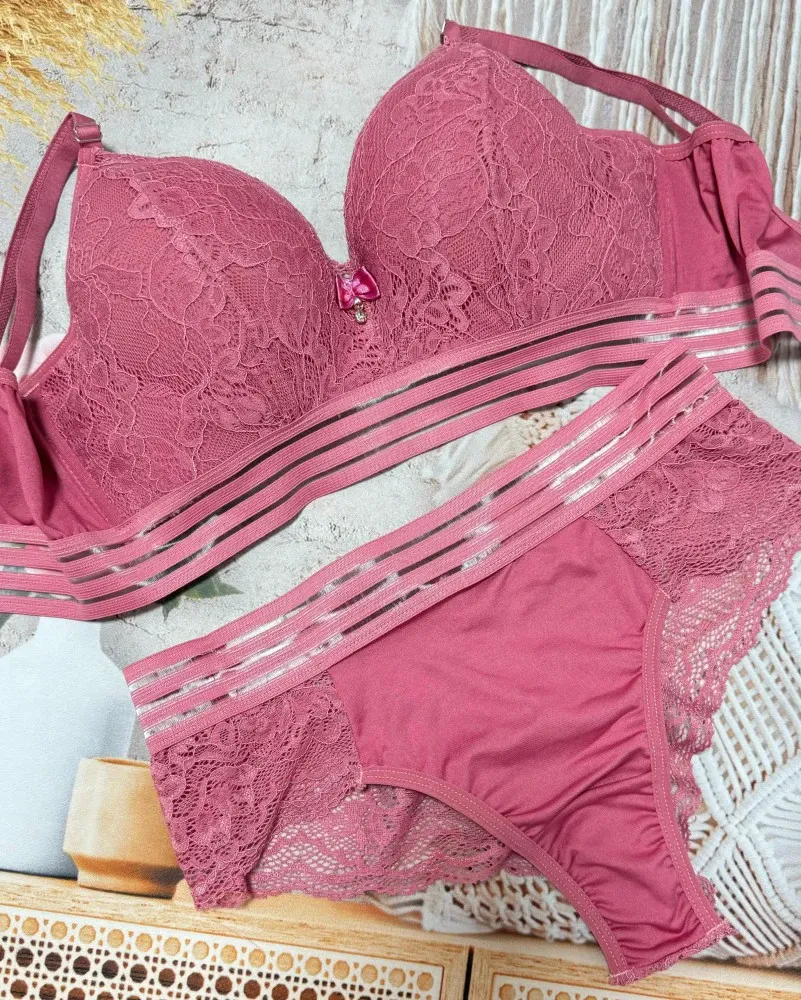 CONJUNTO C/ BOJO ULTRALUXO CATARINA  - Sandia (rendas variadas) - Detalhe