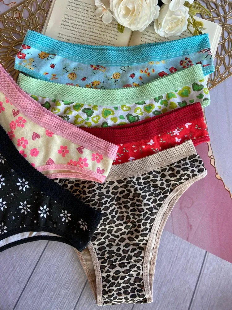 CALCINHA VANESSA ALGODÃO CONFORTO (não é possível escolher cor - cores/estampas variadas)